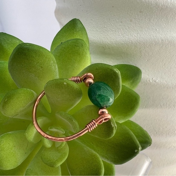Green Chalcedony Wire Wrapped Copper Ring - Picture 2 of 13